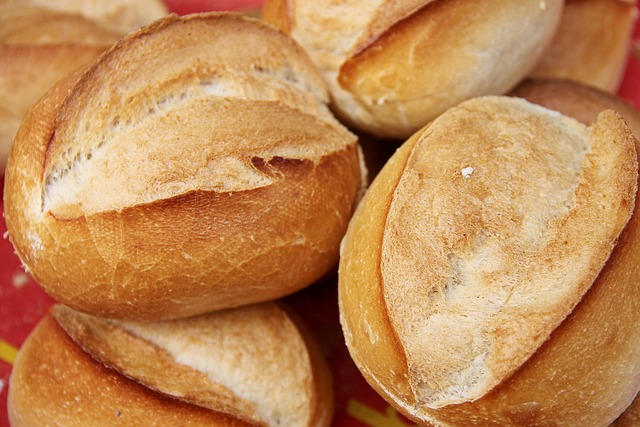 My Field Guide to Baking Techniques & Dutch Ovens : What Actually Works